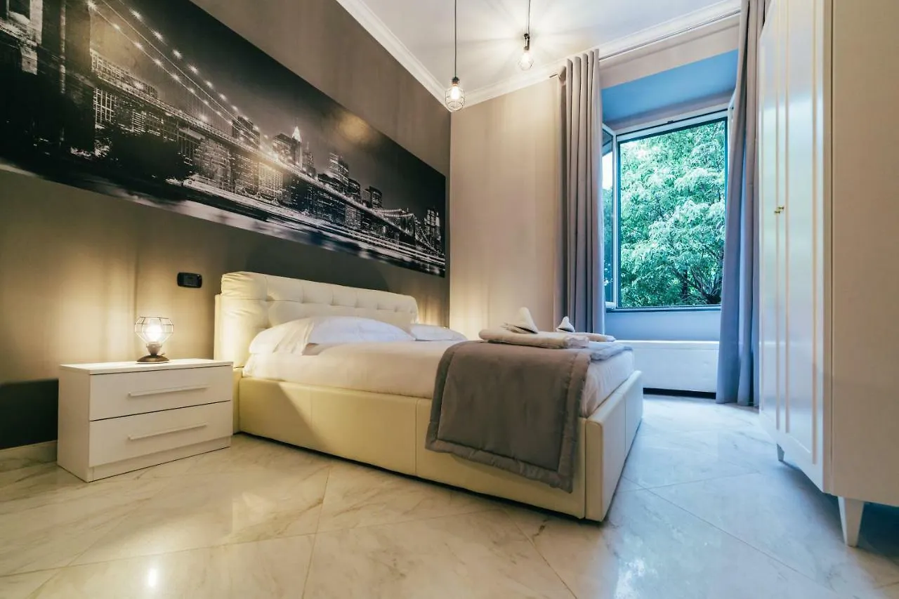 Soulsuite B&B Naples 3*,  Italy
